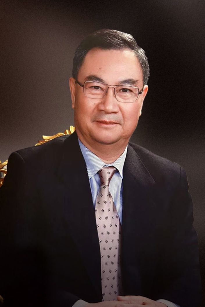 张家点先生简介